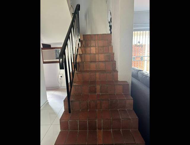 3 BEDROOM COMPLEX FOR SALE IN FAIRVIEW